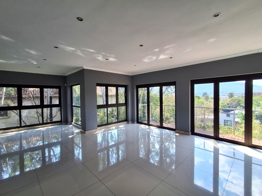 4 Bedroom Property for Sale in Ifafi North West